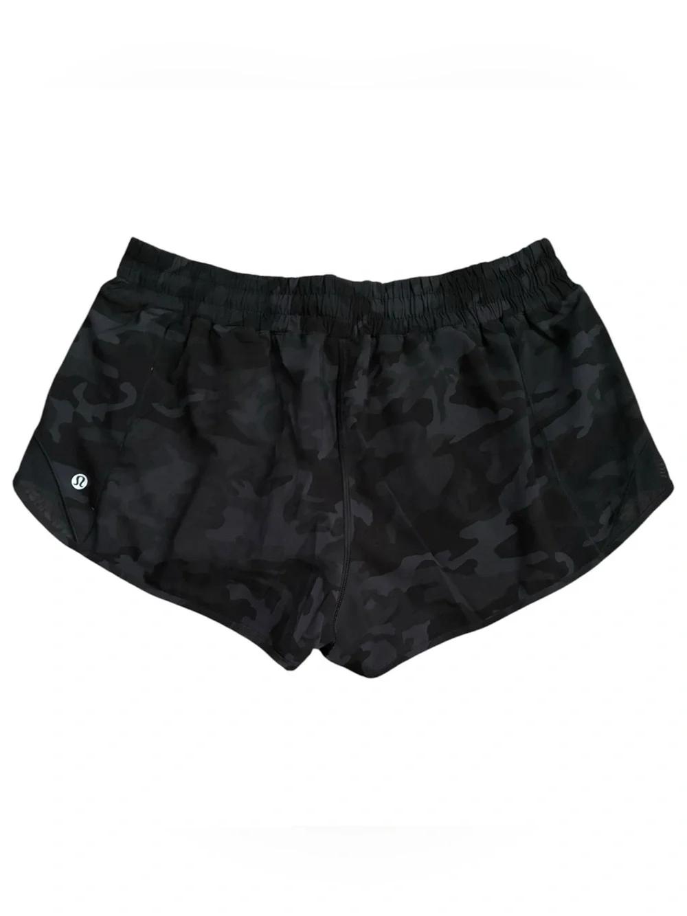 Lululemon Black Camo Hotty Hot Shorts 2.5” Unlined - Picture 4 of 6